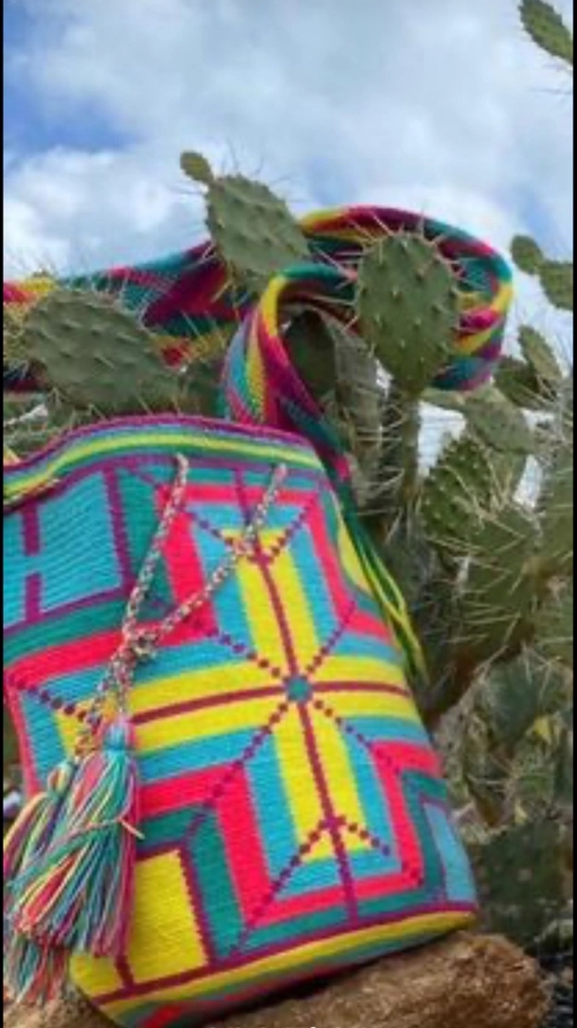 Wayuu tribe handmade bags - photo 2