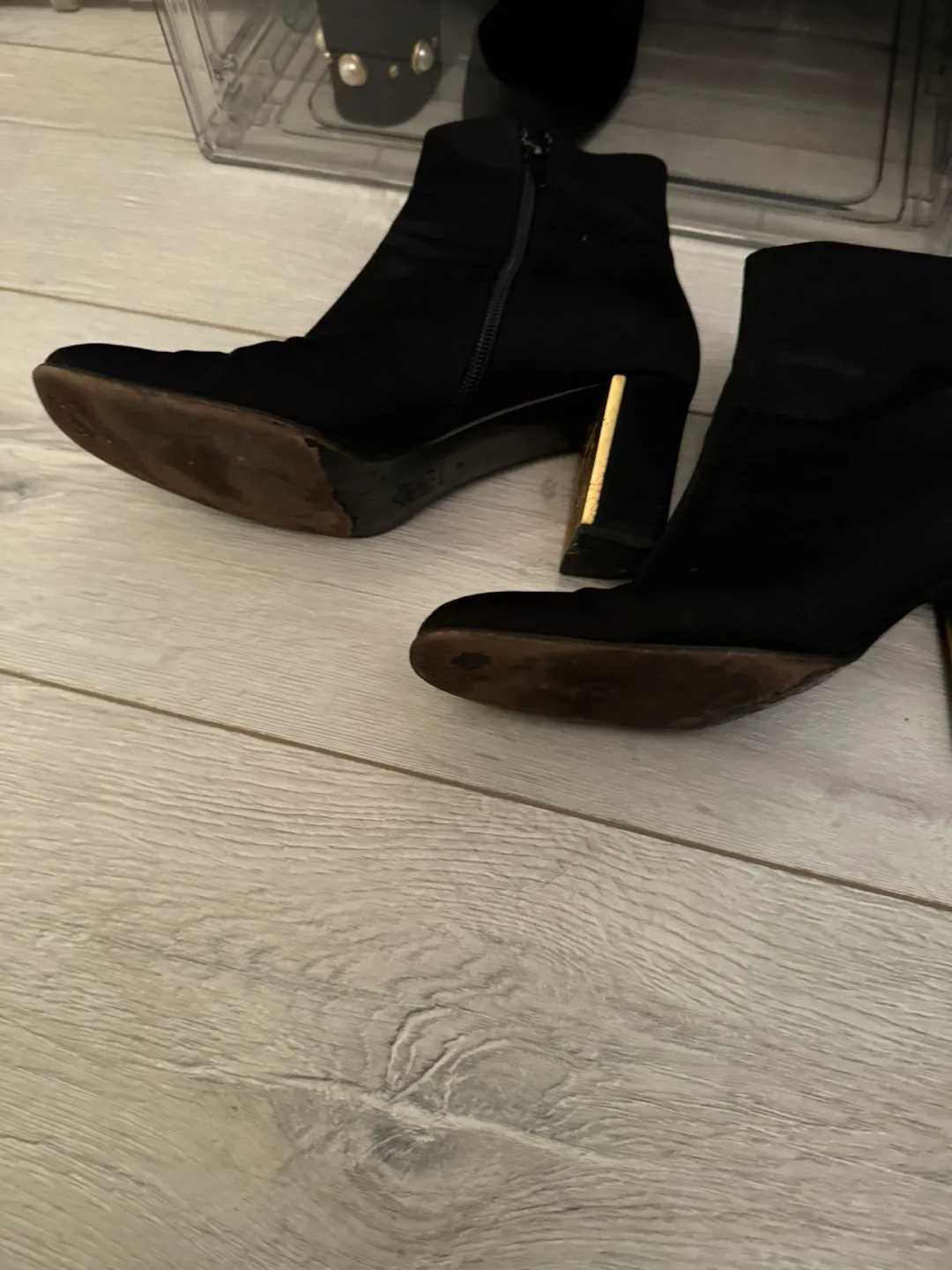 Fendi ankle boots - Size 7 image indicator(5)