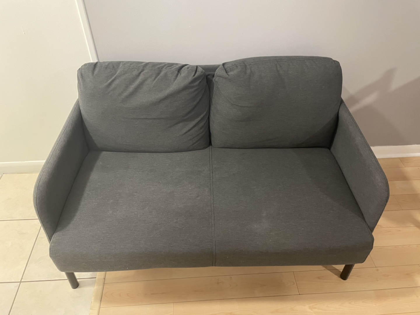 Grey loveseat - photo 2