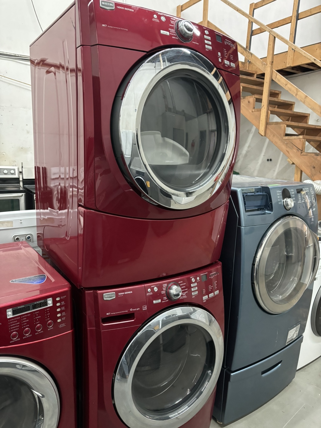 Maytag 4000 Series Washer & Dryer Set