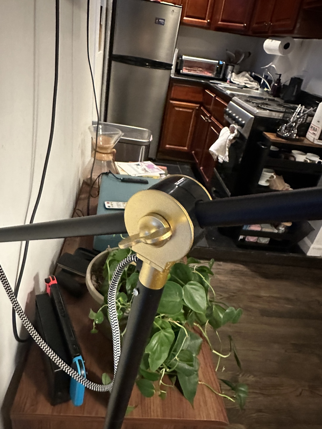 Black Floor Lamp with Gold Accents - photo 4