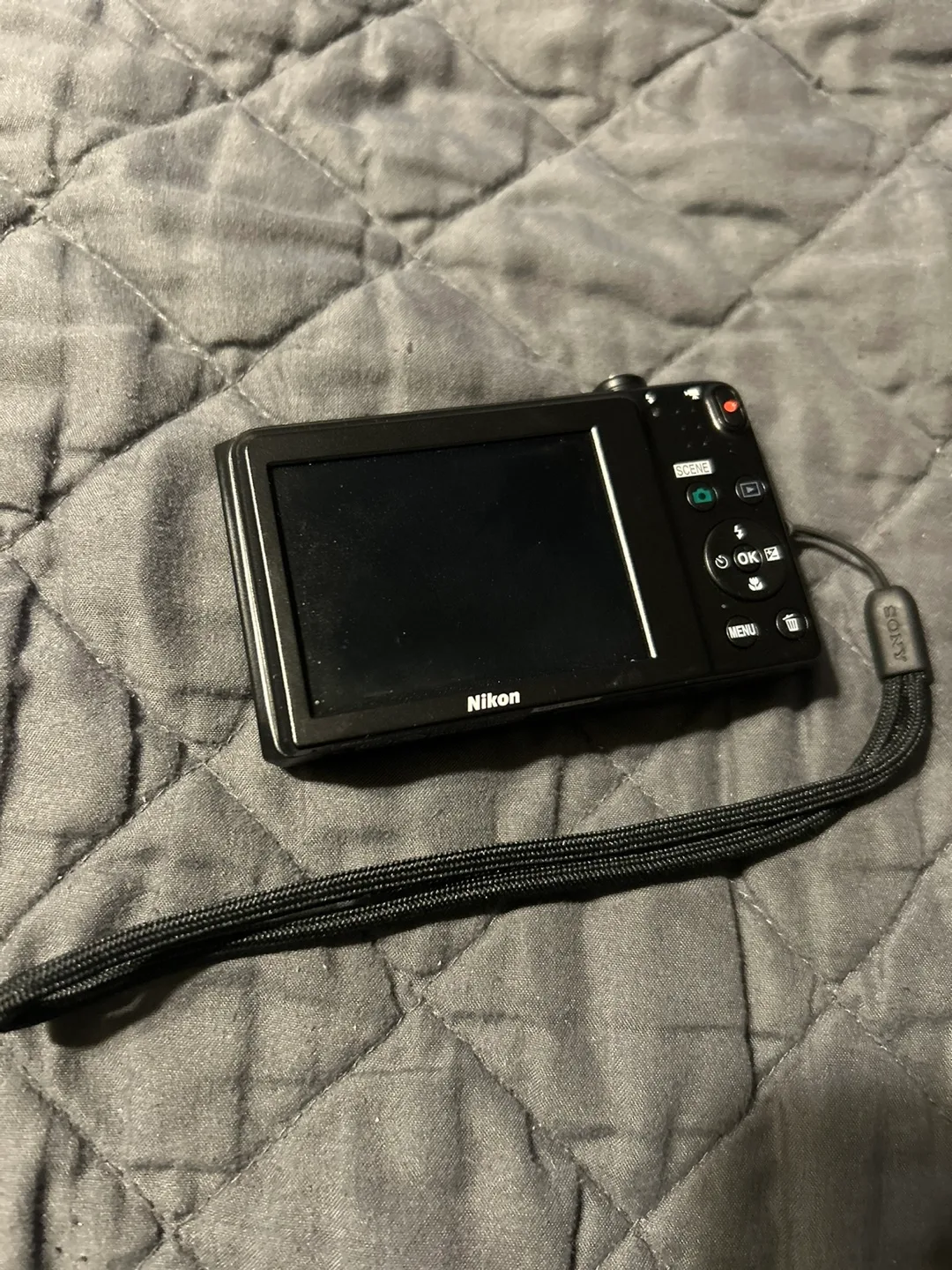 Nikon Coolpix S3600 Digital Camera 20.1MP 8x Zoom image indicator(3)