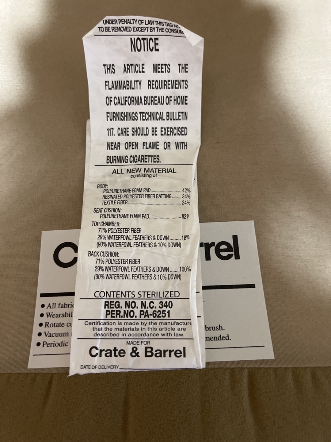 Crate & Barrel Loveseat - photo 4