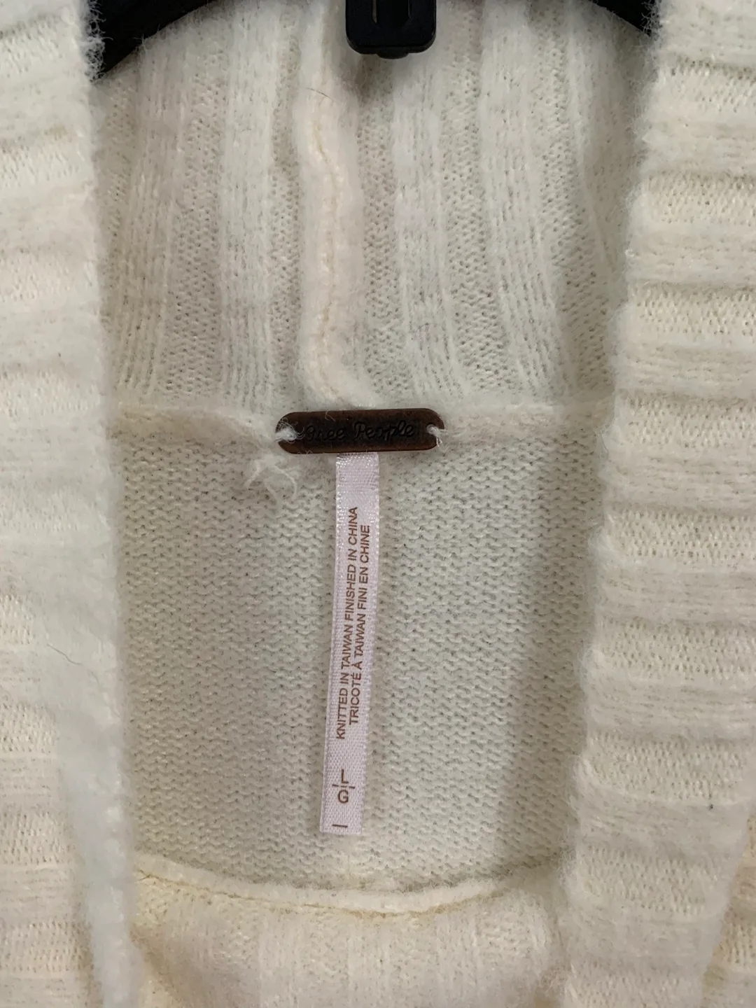 Free People Sweater - Like New image indicator(8)