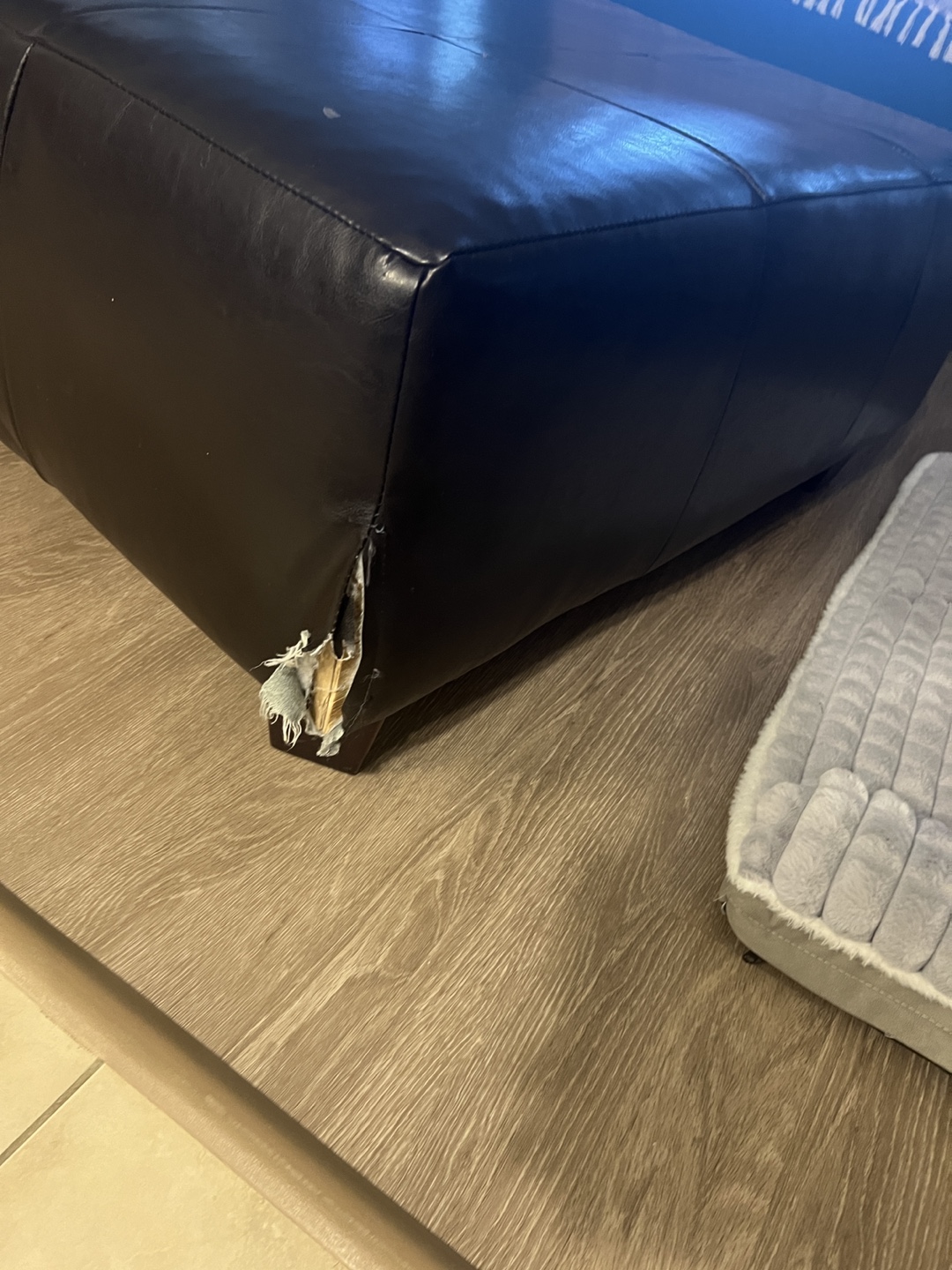 Black Leather Ottoman Coffee Table - photo 4