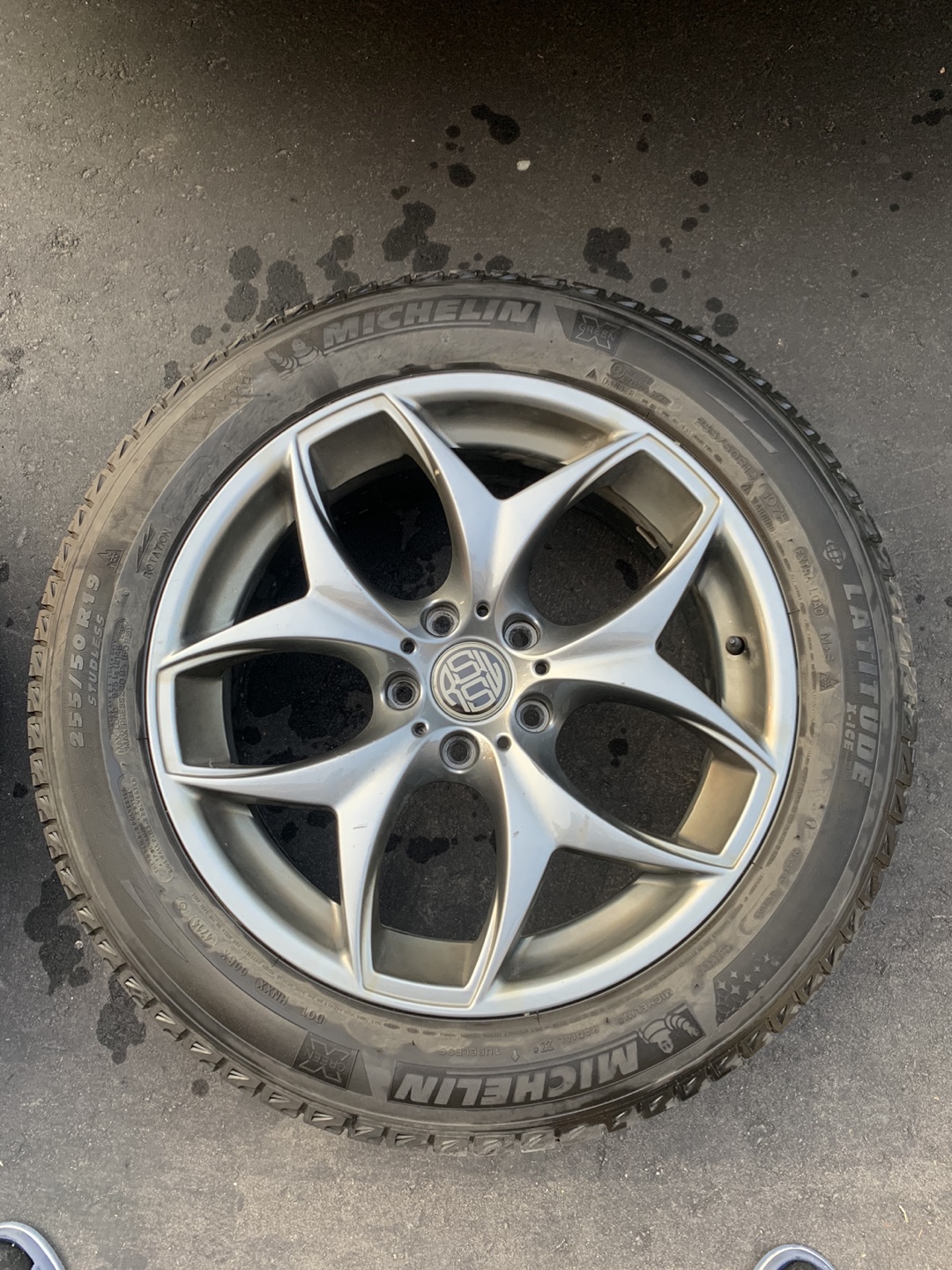Michelin Latitude X-Ice 2 Winter Tires and Rims - photo 3