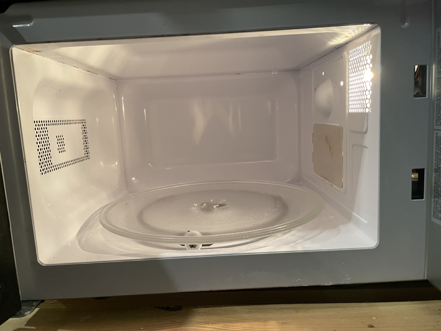 Hamilton Microwave - photo 2
