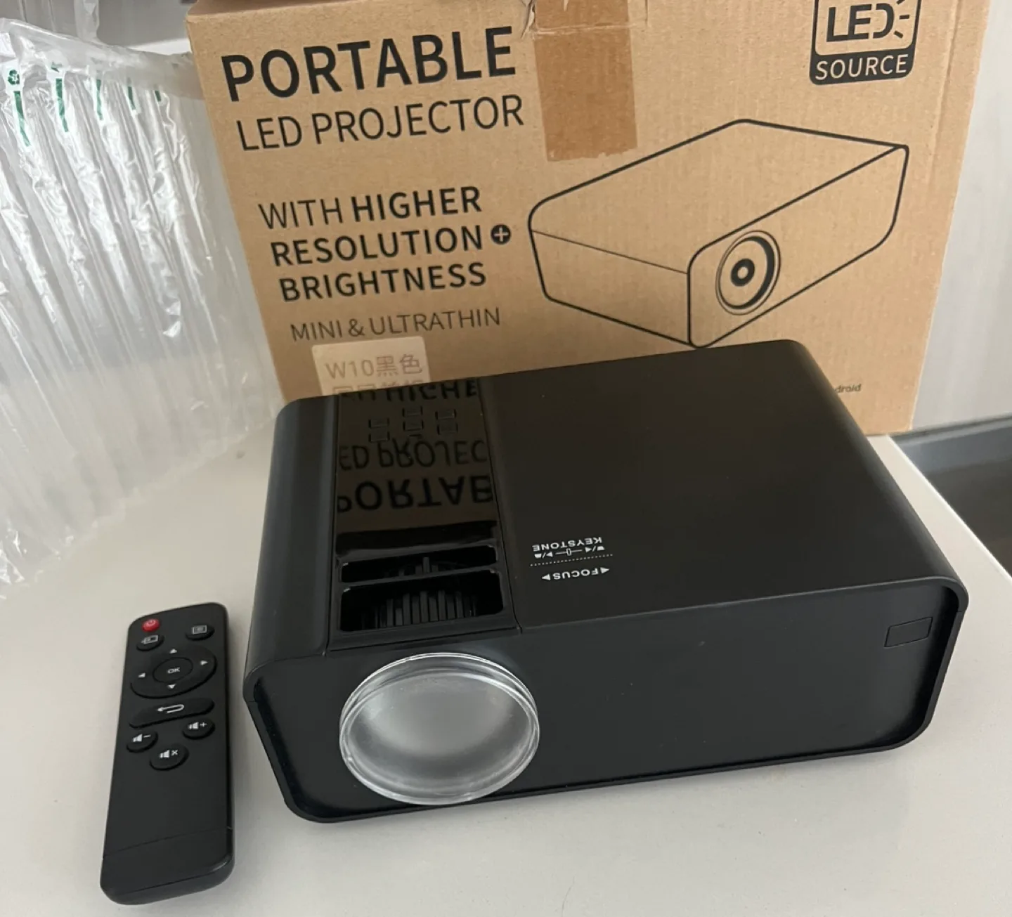 Portable LED Projector thumbnail