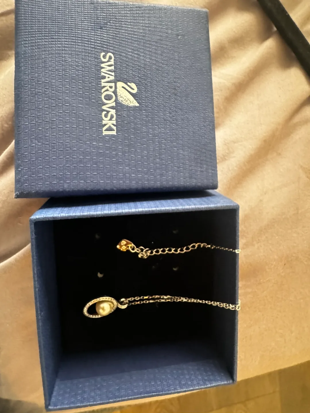 Swarovski Pearl Necklace image indicator(5)