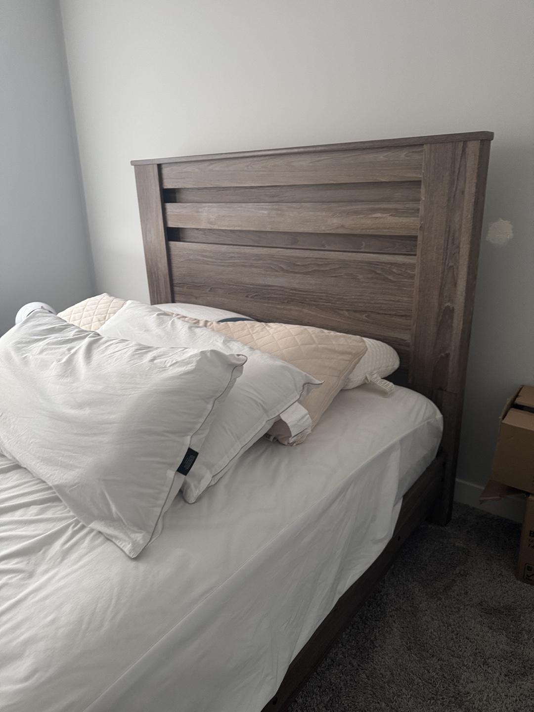 Queen Size Bed Frame - photo 2