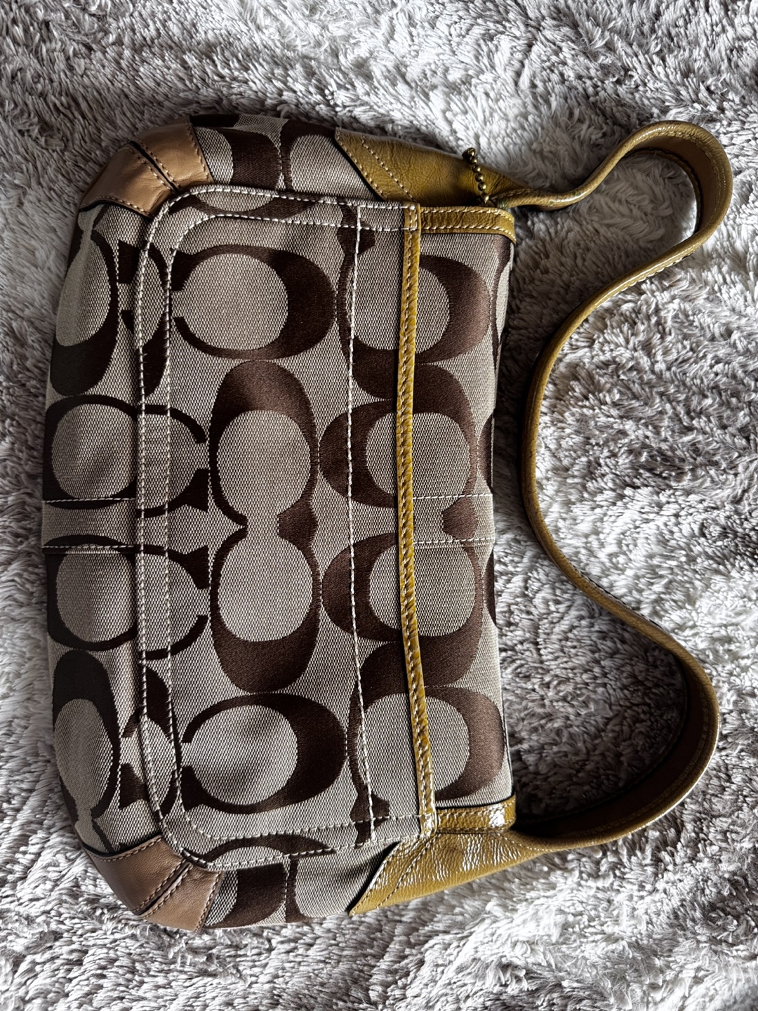 Coach Signature C  Shoulder Bag - photo 2