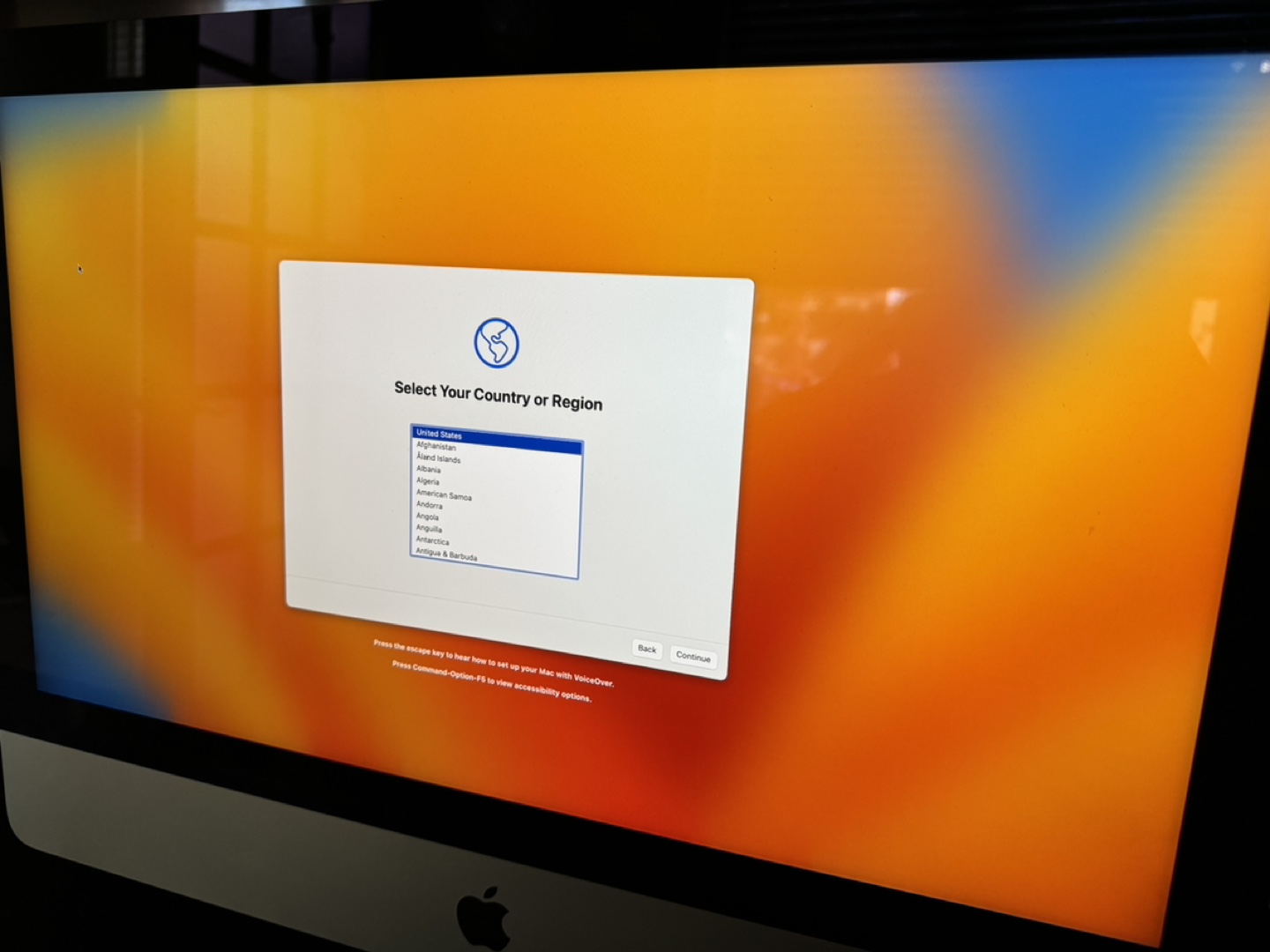 Apple iMac 21.5-inch 2017 Intel Quad Core i5 3ghz - photo 3