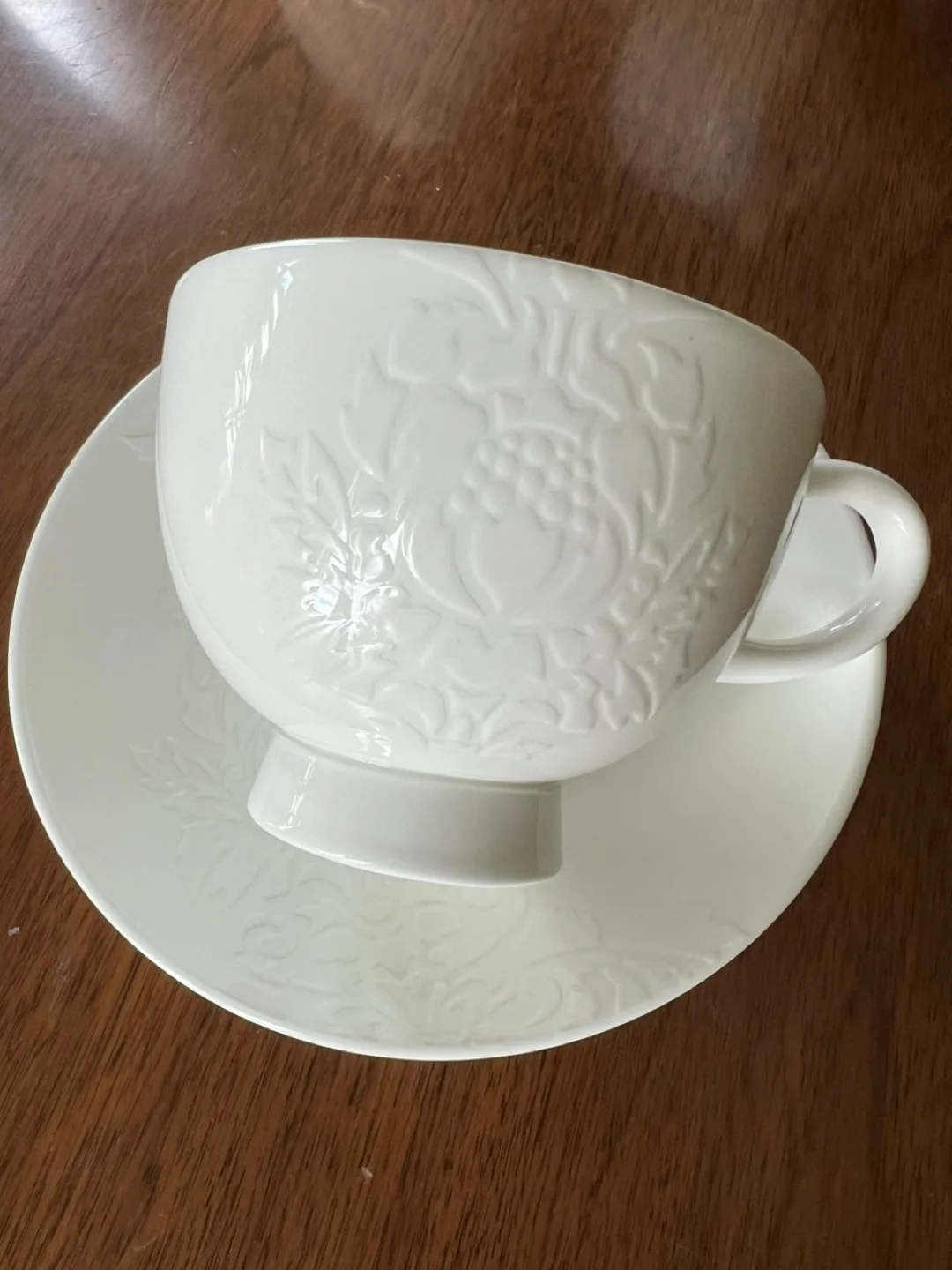 Royal Doulton Serenity Teacups and Saucers image indicator(3)