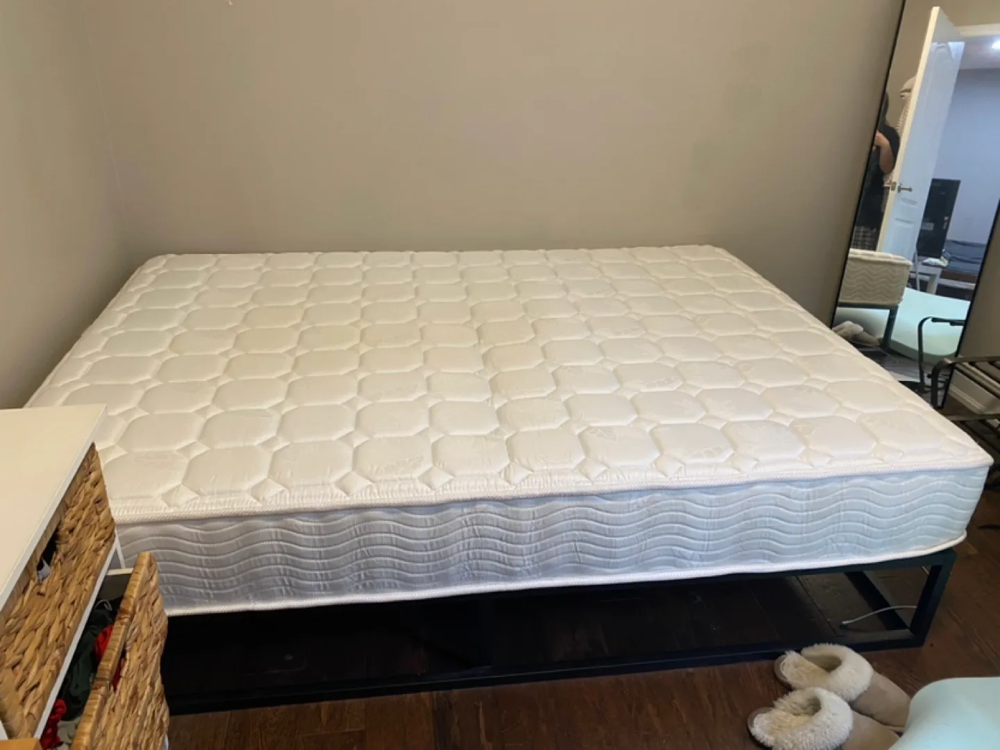 Double Mattress thumbnail