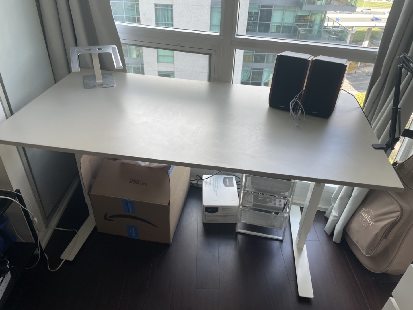 IKEA TROTTEN Standing Desk 160x80cn - photo 3