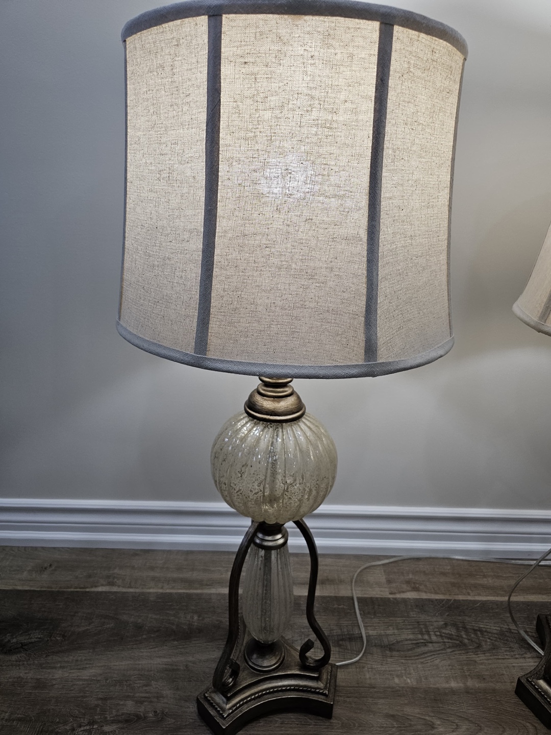 Pair of Table Lamps - photo 3