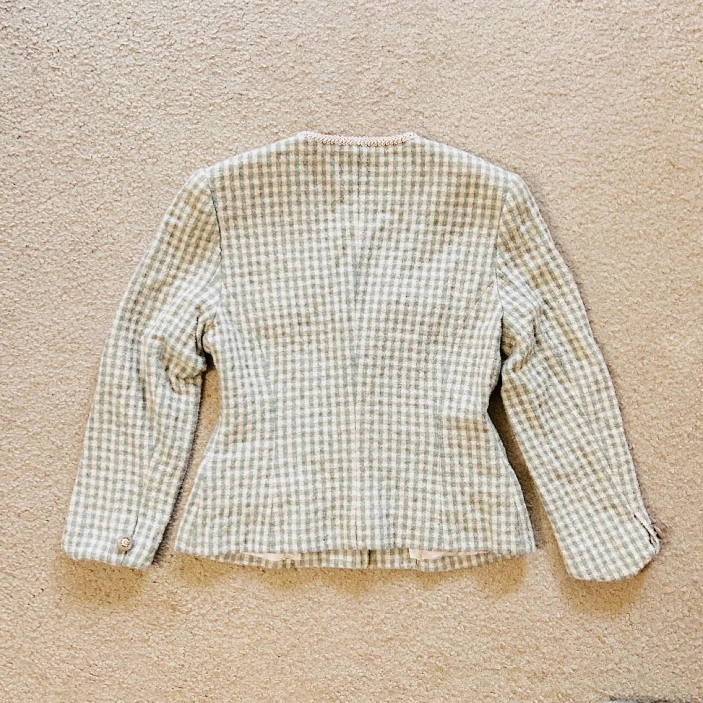 Vintage Style Tweed Jacket image indicator(3)