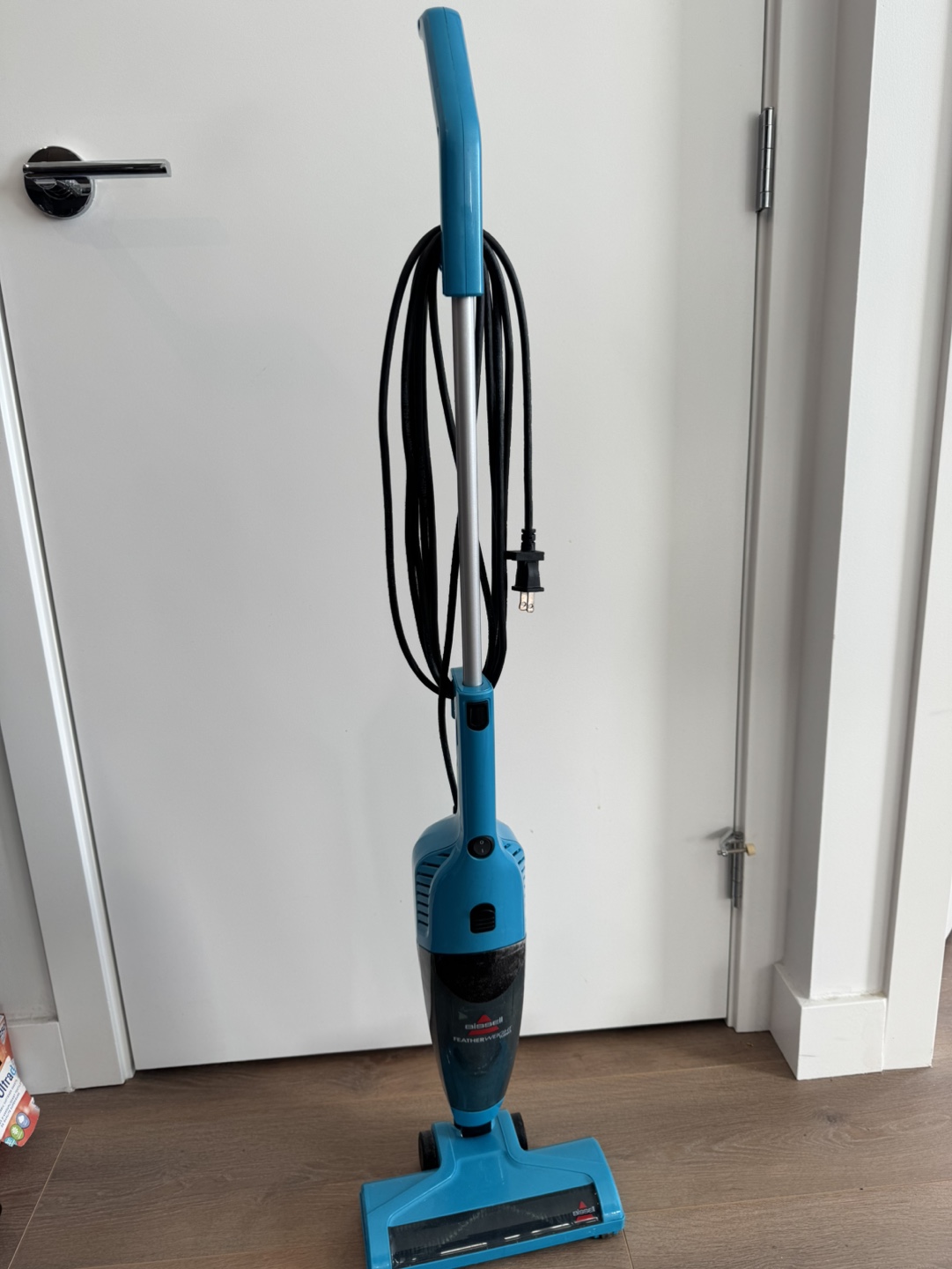 Bissell Featherweight Turbo Vacuum