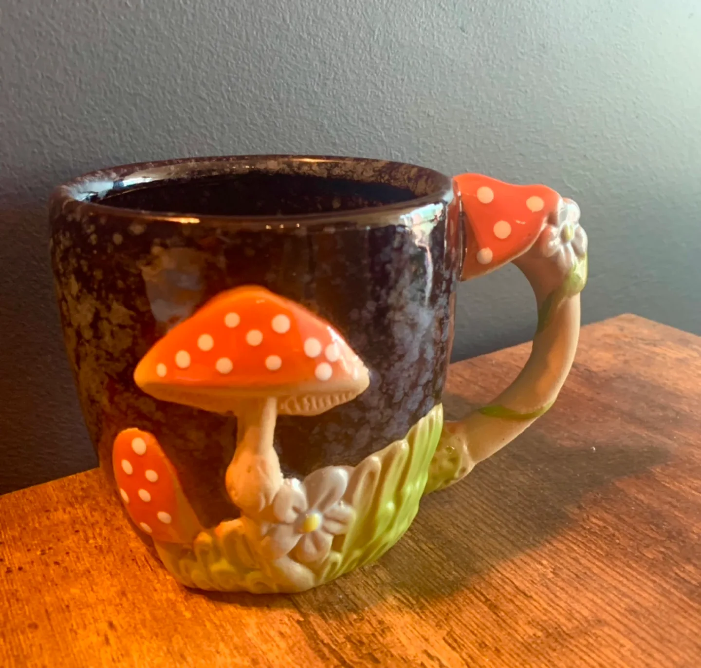 NEW Large Mushroom Mugs x3 image indicator(2)