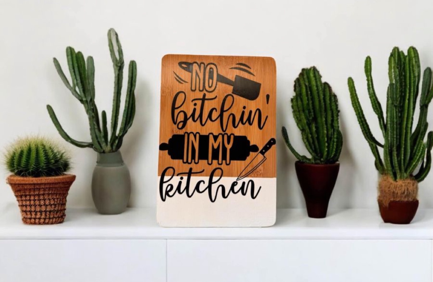 No b!tchin in my kitchen