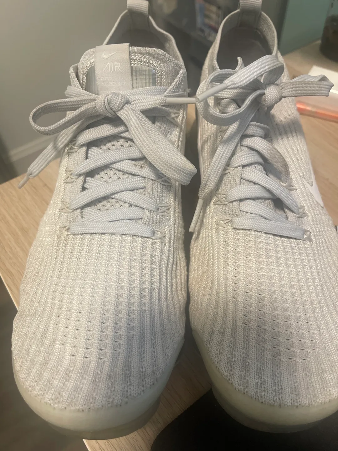 Nike Air VaporMax Flyknit White (Running/ Casual shoes) image indicator(5)