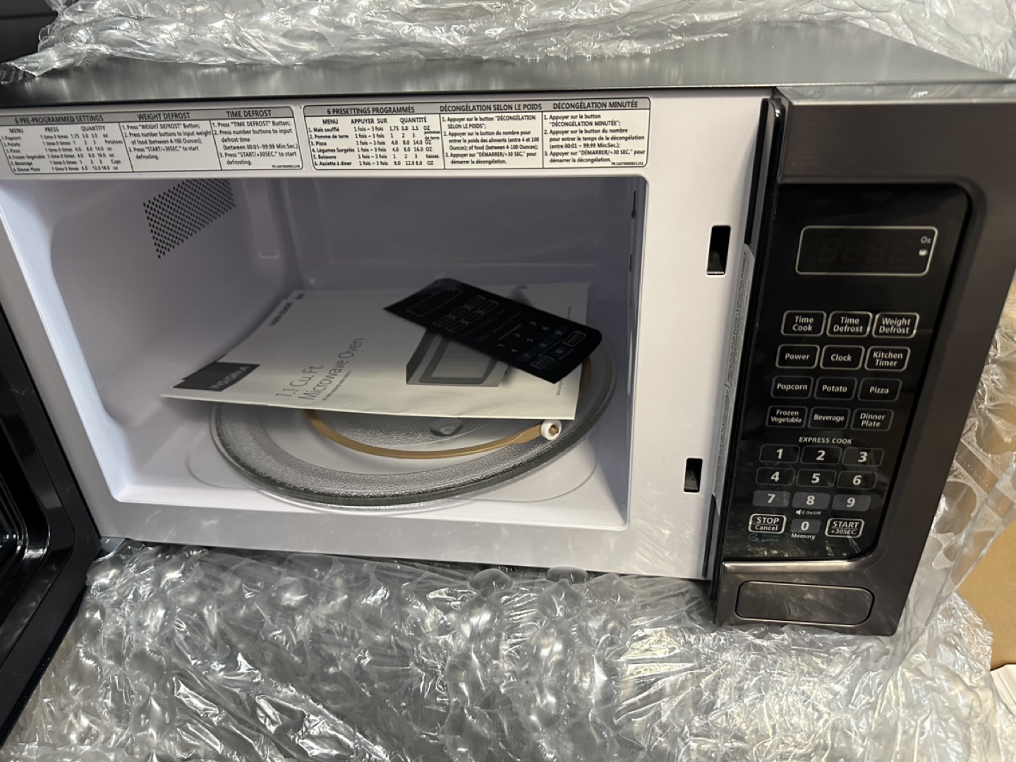 Insignia Microwave - photo 2