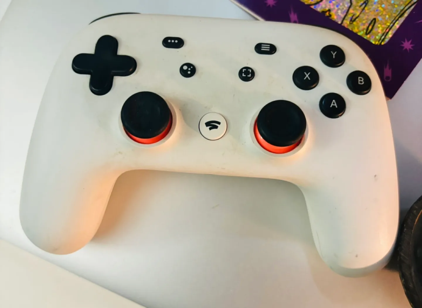 Google Stadia Controller thumbnail