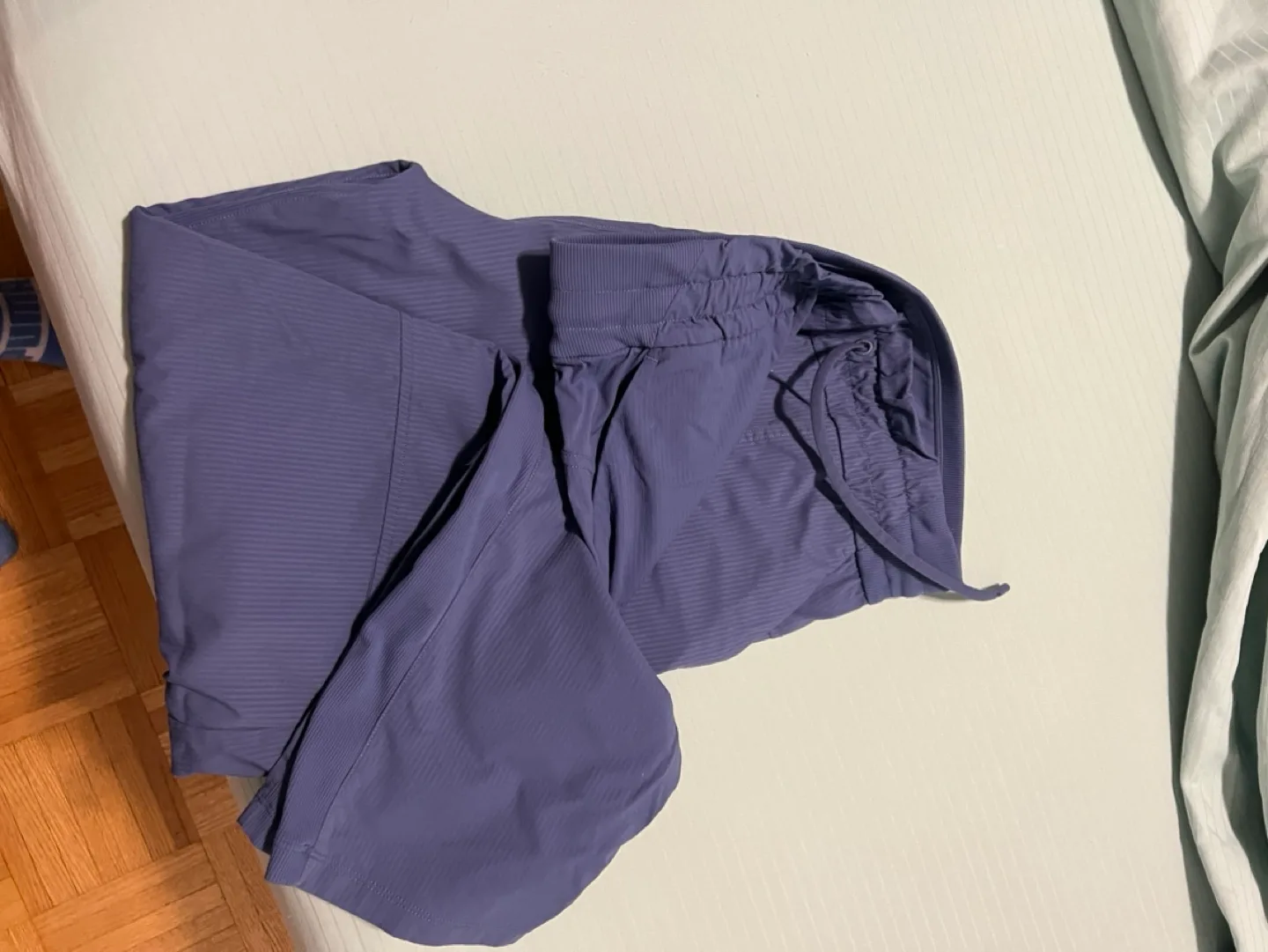 Lululemon Beyond the Studio Cropped Pants Size 10 image indicator(4)