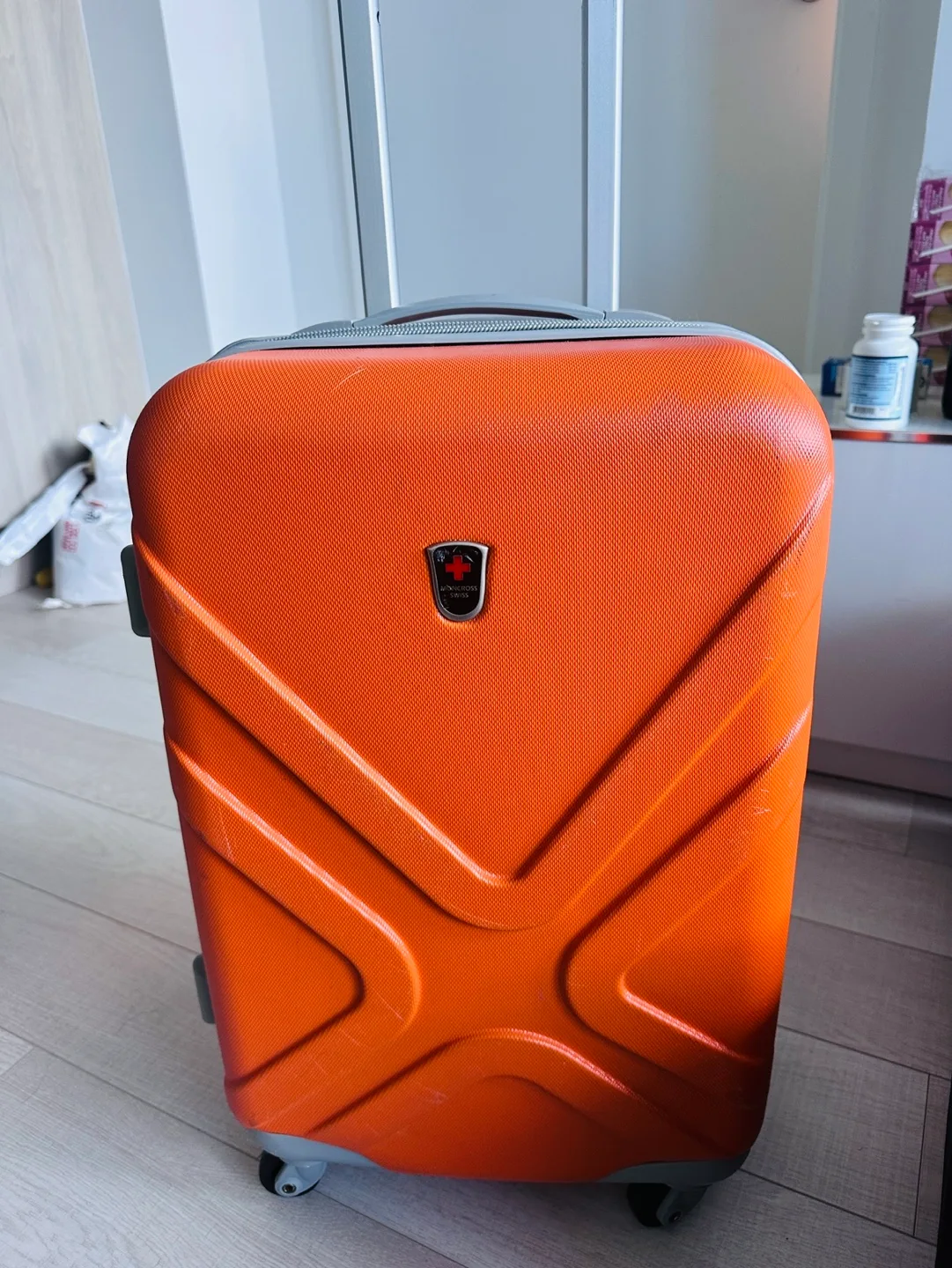Luggage (Large checked Luggage & 3 carry on) image indicator(9)