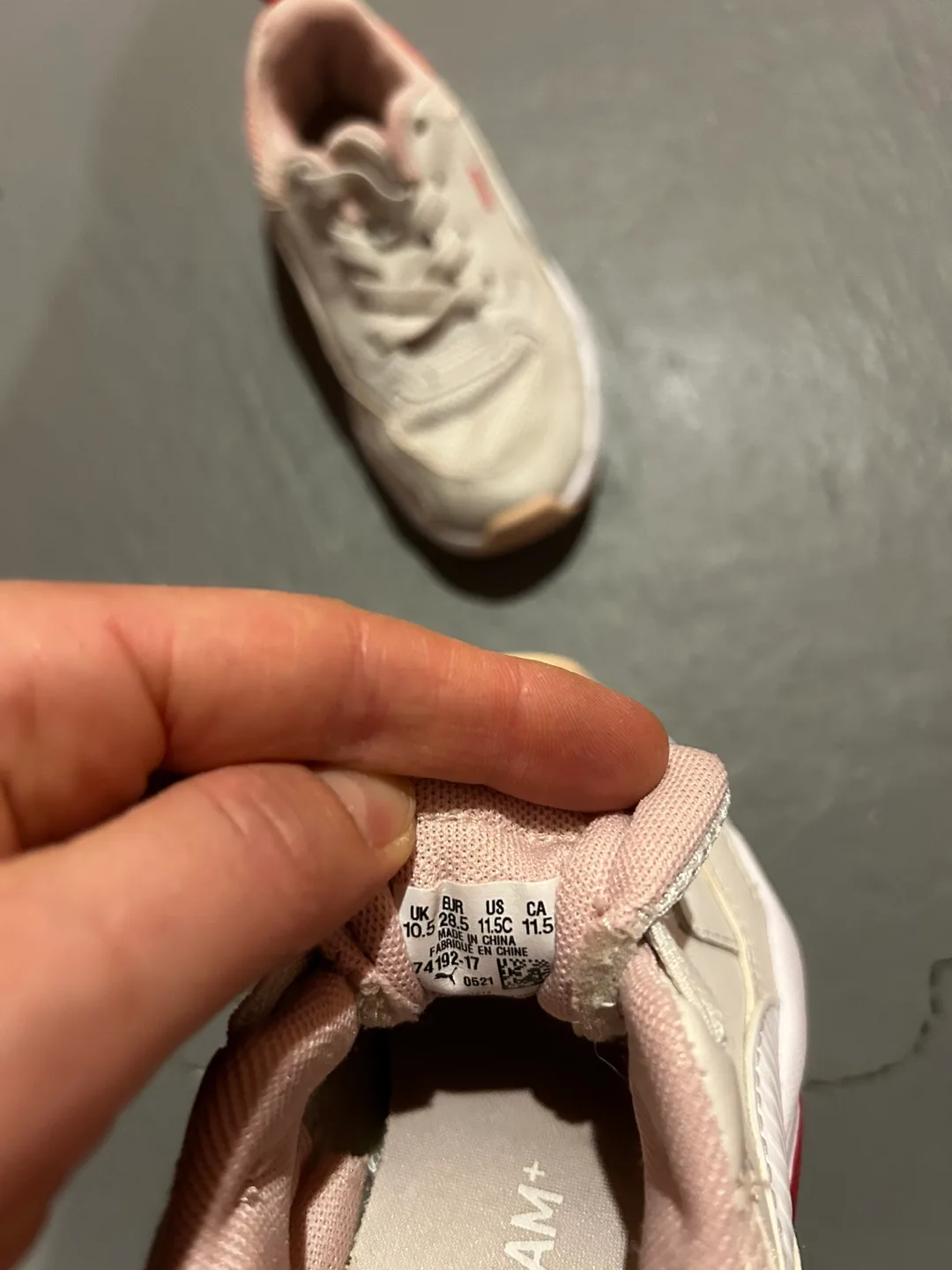 Puma Running Shoes image indicator(2)