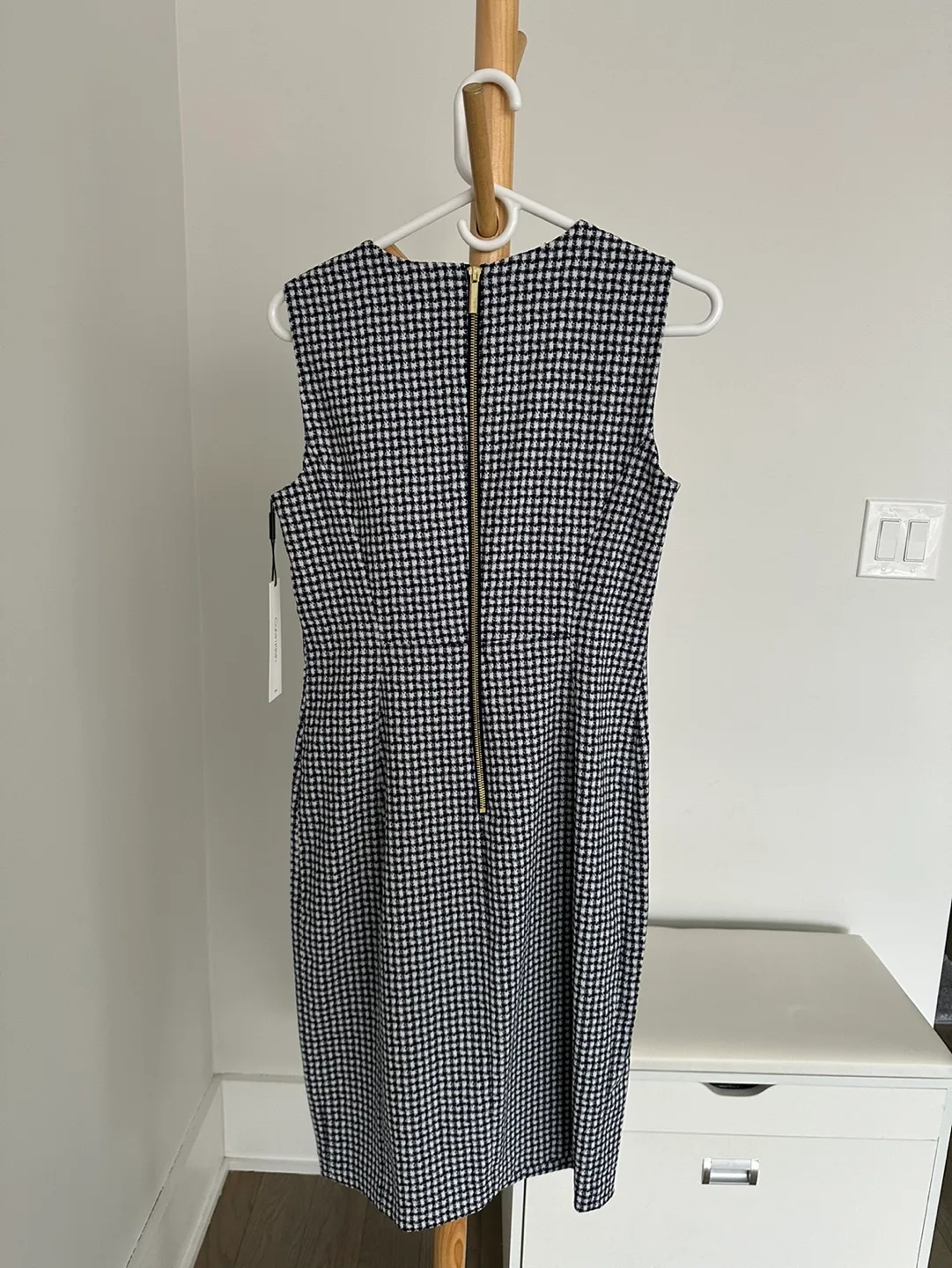 New Dress Calvin Klein image indicator(2)