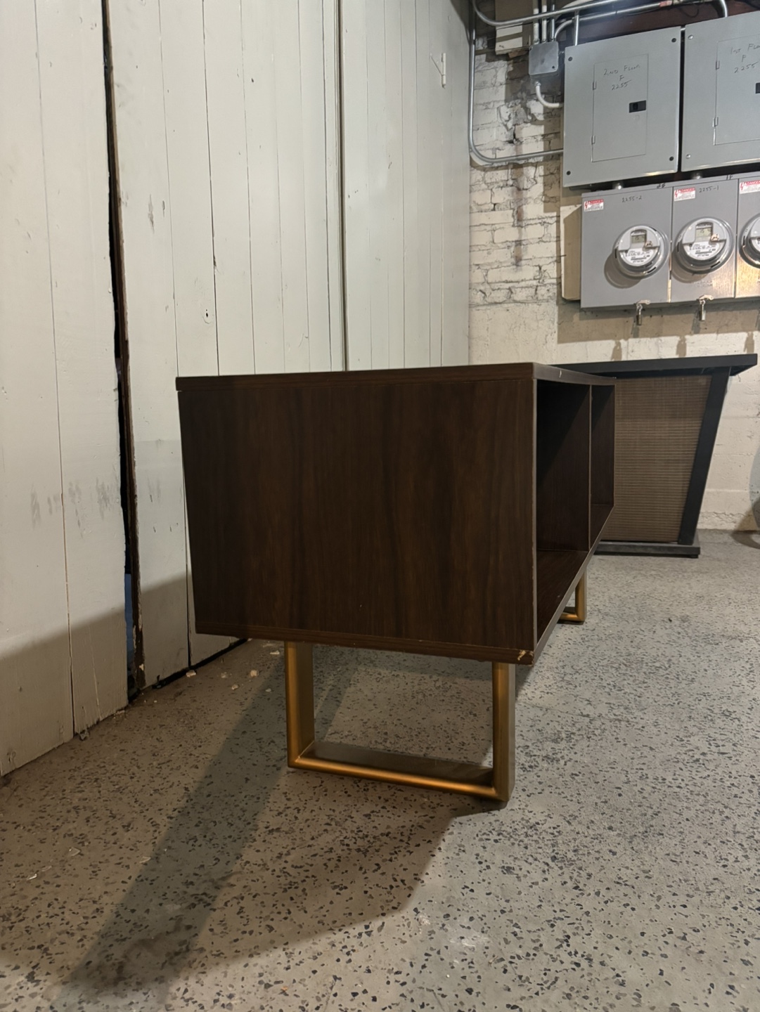 Mid Century Modern TV Stand - photo 4