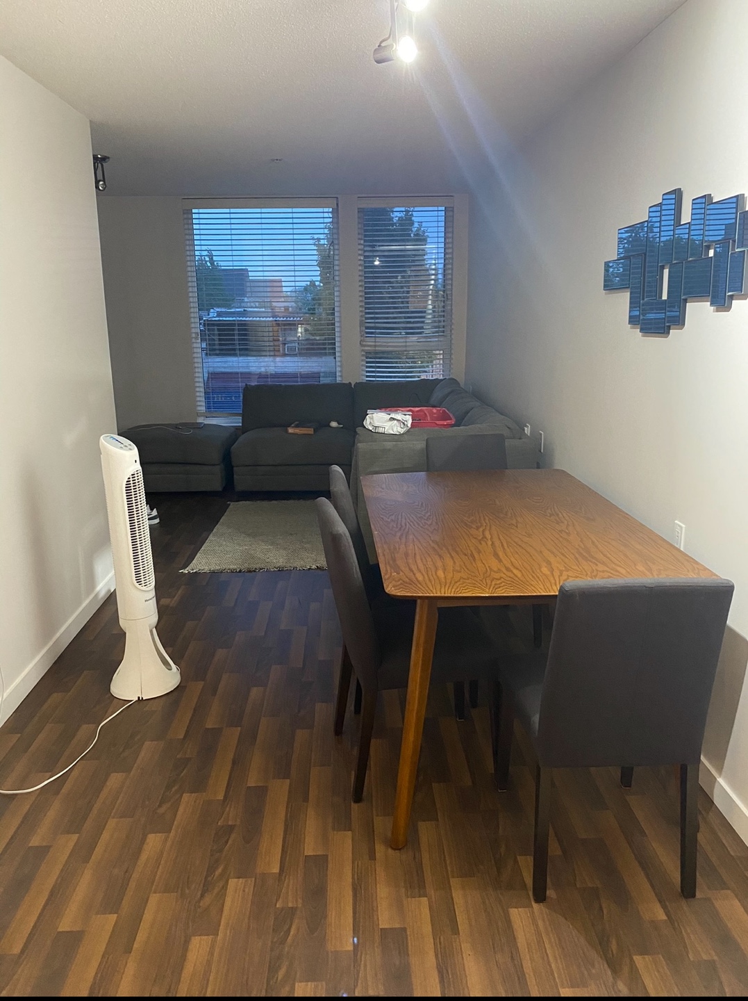 Mid Century dining table - 58”x36”x29” - photo 5