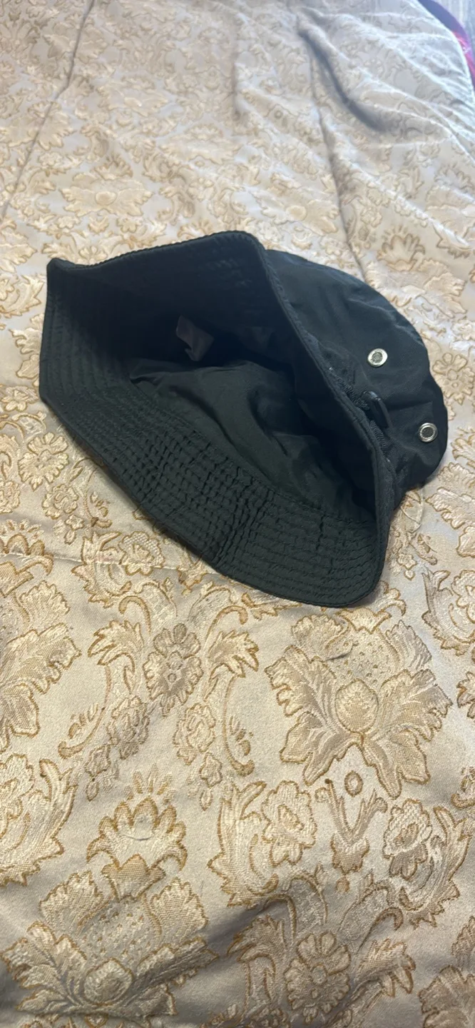 Black Bucket Hat image indicator(4)