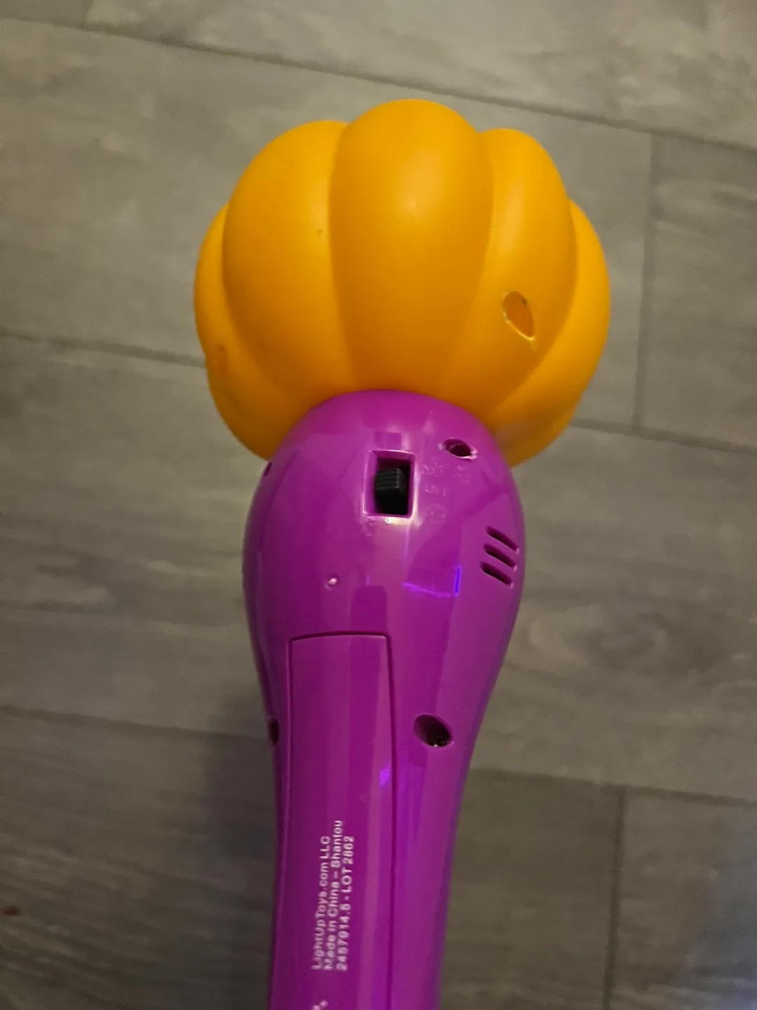 Halloween Pumpkin Bubble Wand #freecycle image indicator(5)