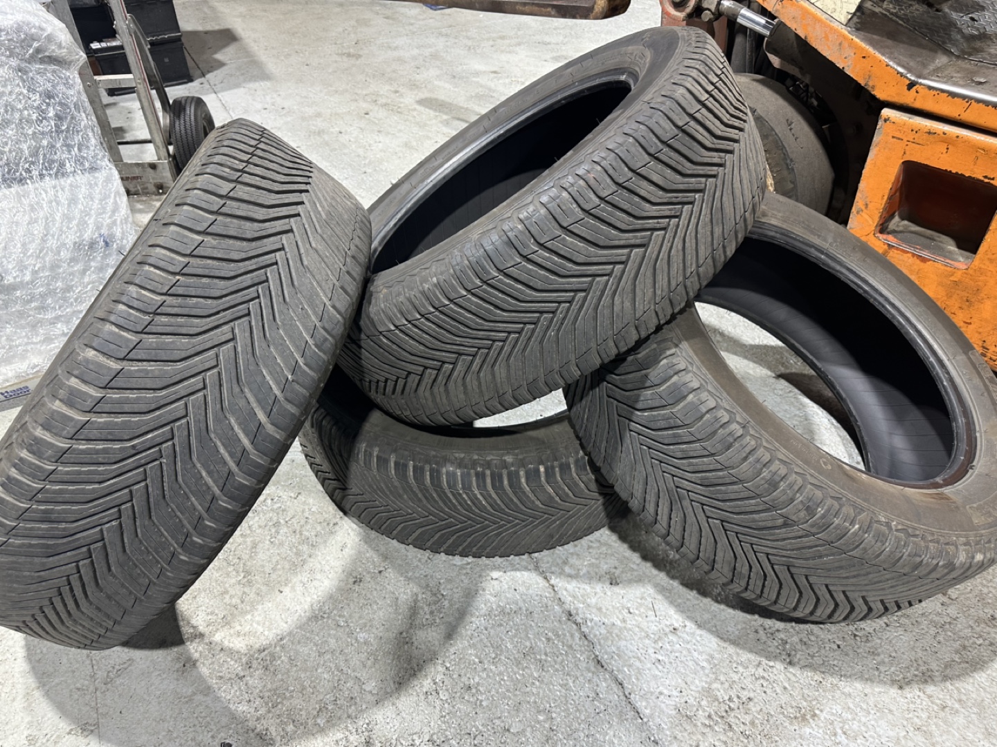 Winter/All Weather Tires 255/55 R20 - photo 3