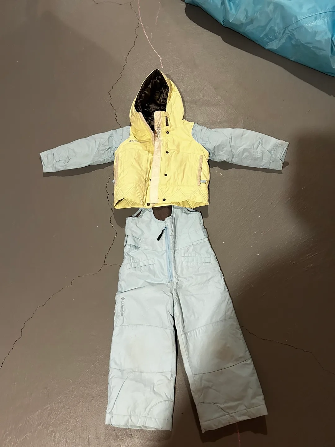 Kids winter outfits image indicator(10)