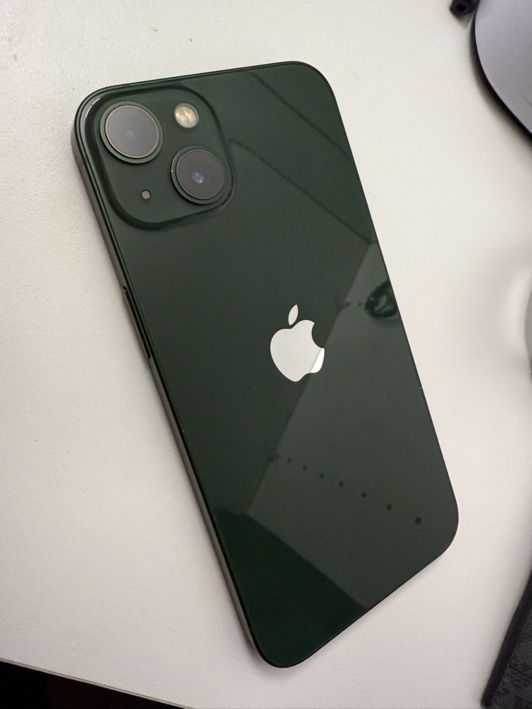 iPhone 13 - Green