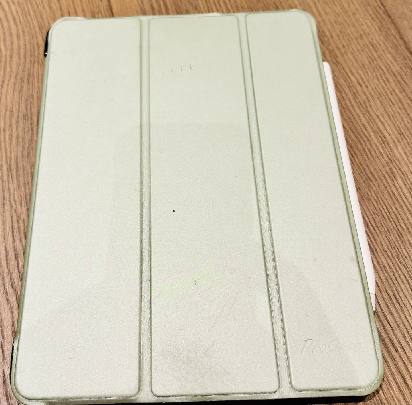 iPad Air 4th Generation with Apple Pencil 2 image indicator(3)