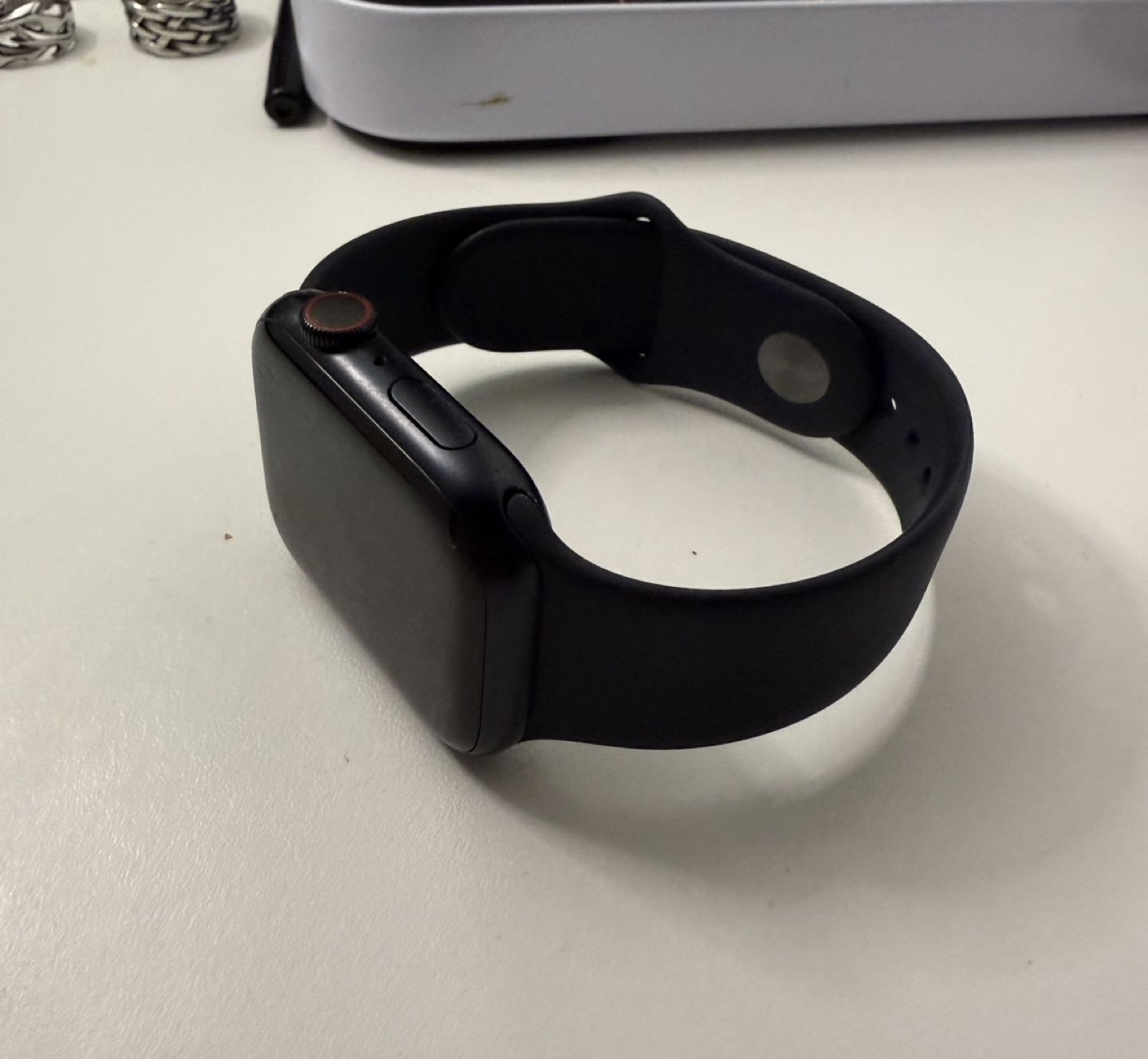 Apple Watch Series 7 (45mm + Cellular) - Black - photo 2
