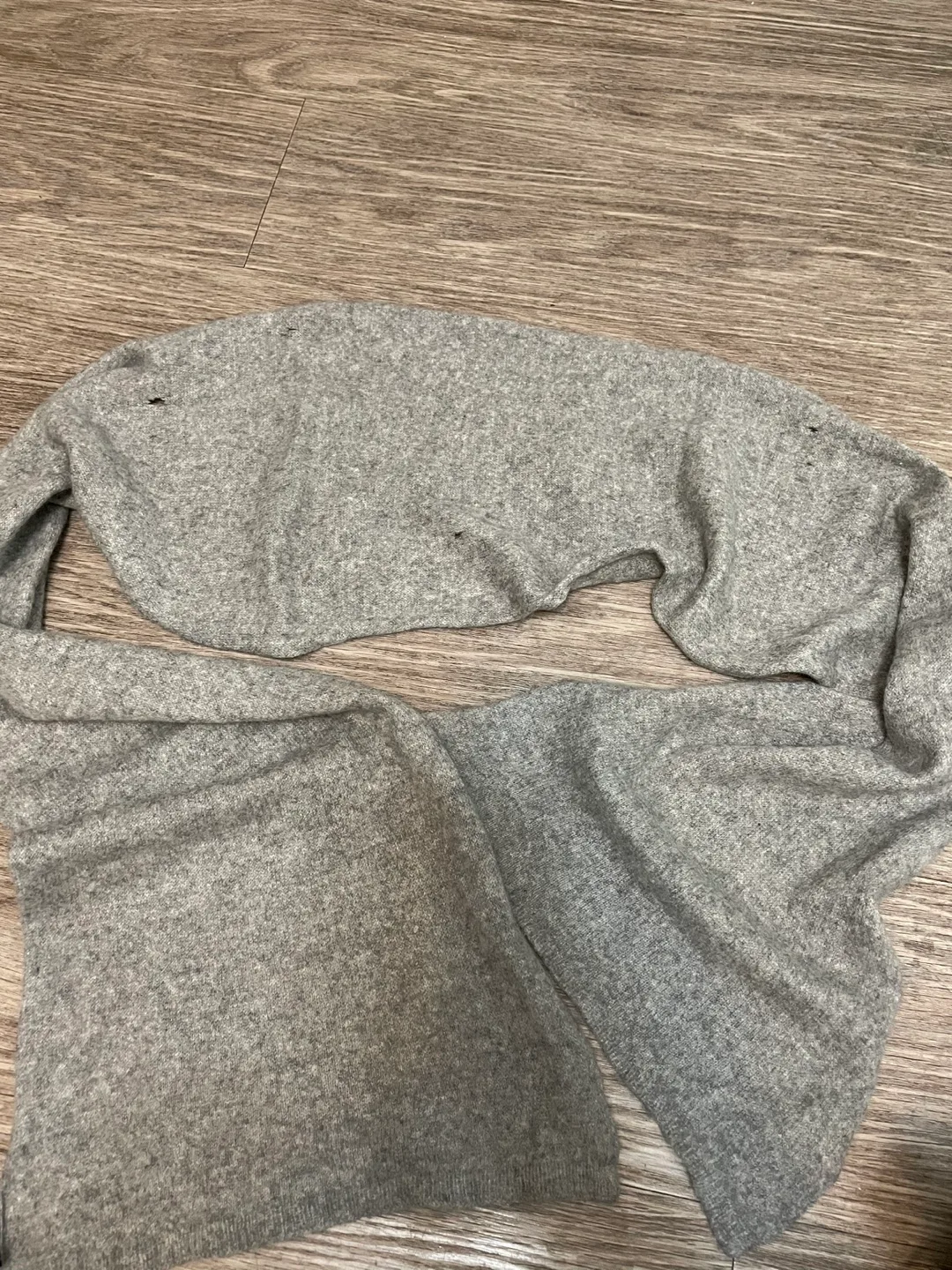100% cashmere scarf, some holes but might be fixable thumbnail