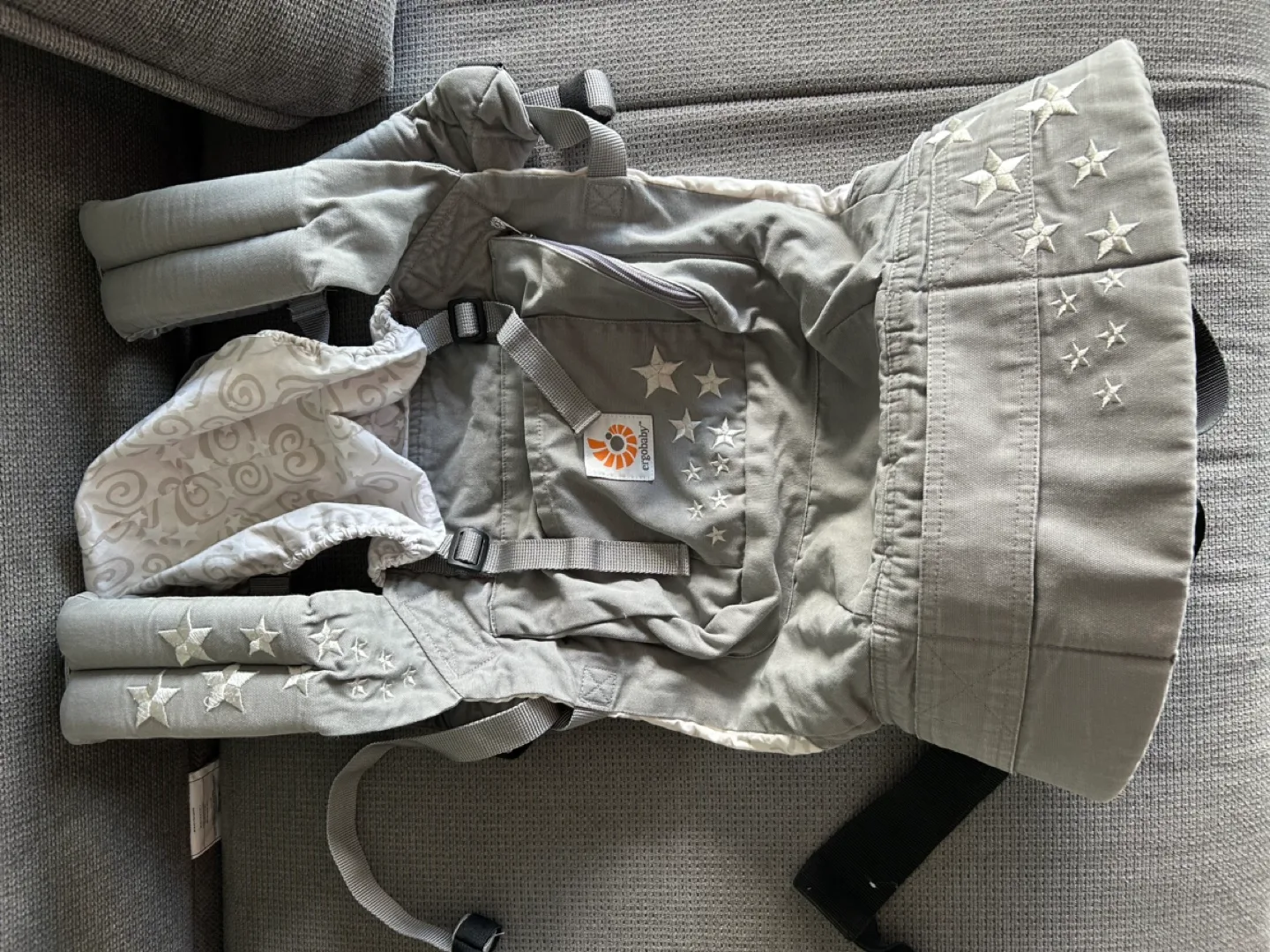 Ergobaby Original Baby Carrier - Grey with Stars thumbnail