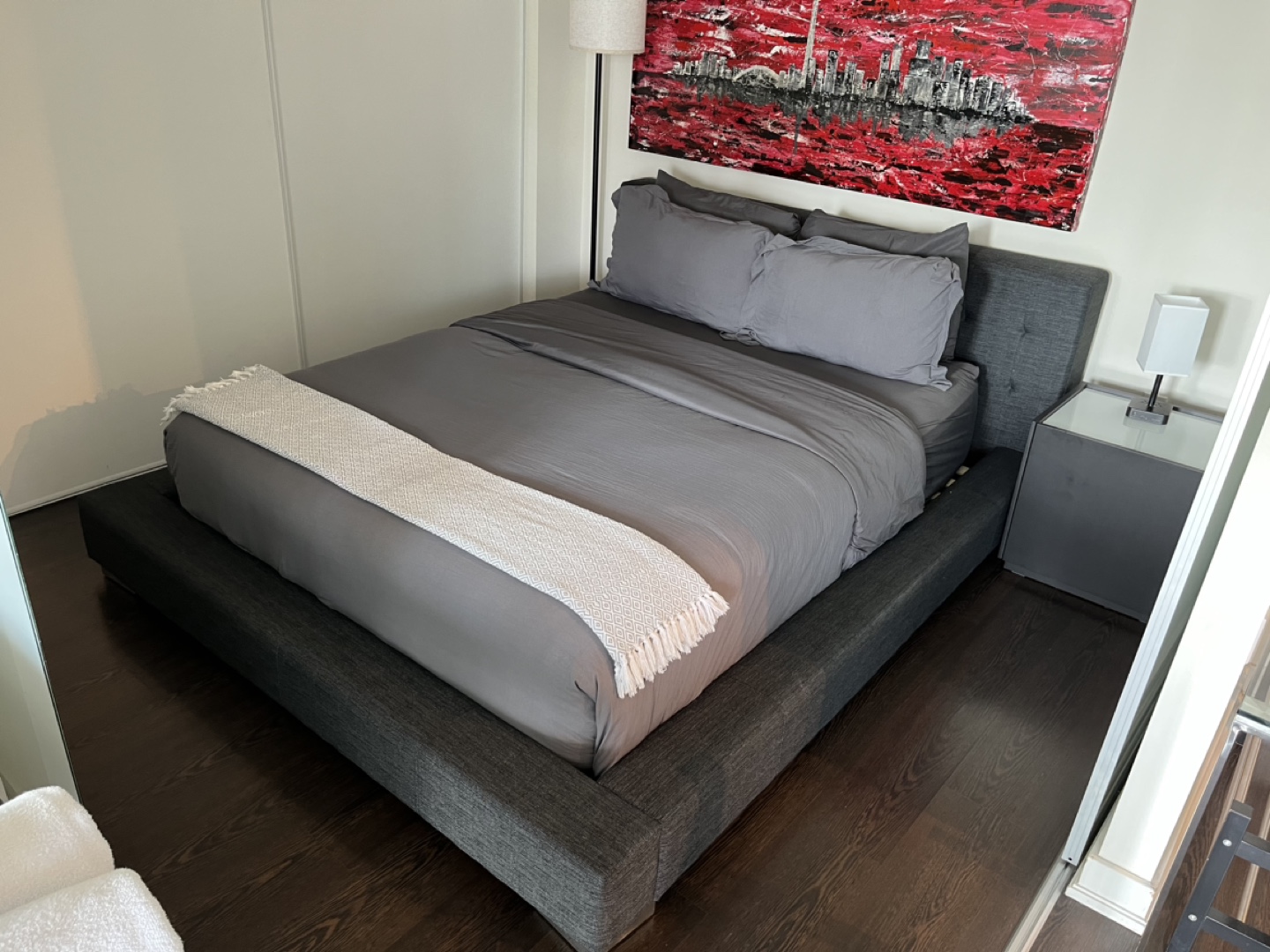 Modern Queen Platform Bed Frame  + night table