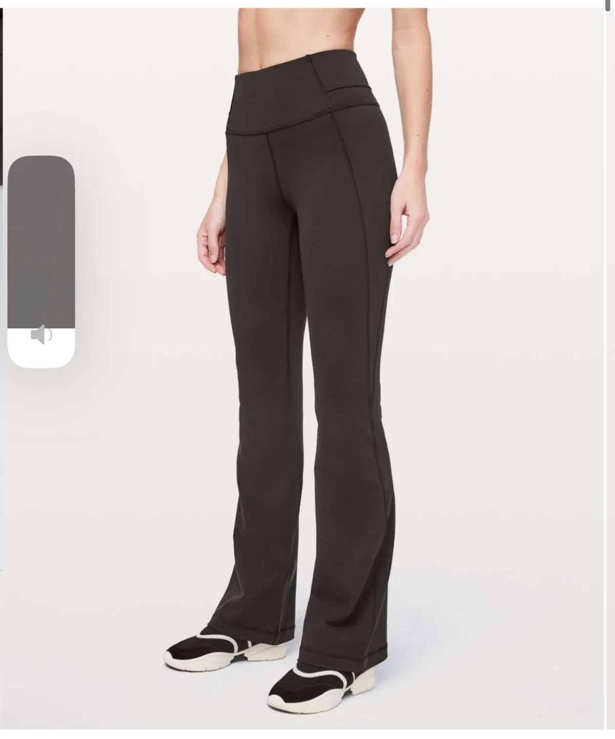Lululemon Groove Pant Flare - Full-On Luxtreme 32" image indicator(2)