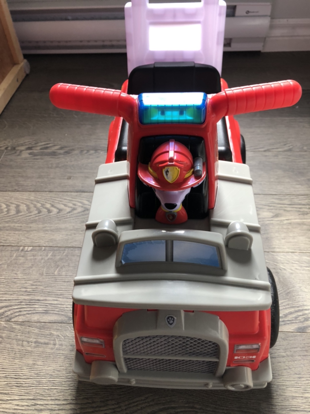 Paw Patrol Marshall's Fire Truck Ride-On