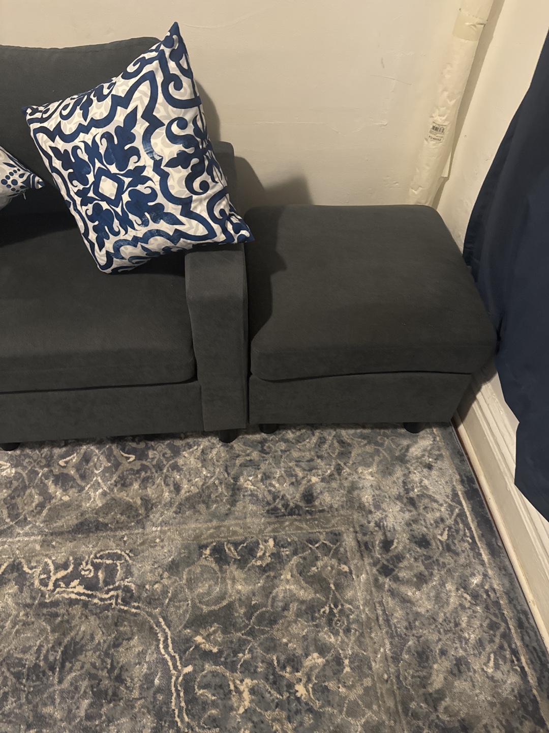 Sectional Sofa with Ottoman - photo 3