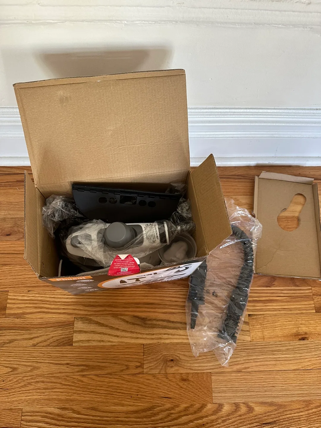 Phueut Handheld Steam Cleaner image indicator(3)