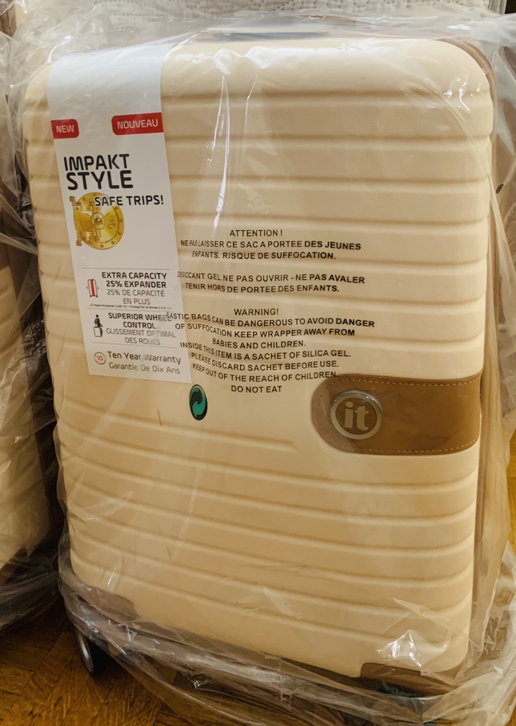 Set of 3 Impakt Style Hardshell Luggage - photo 4