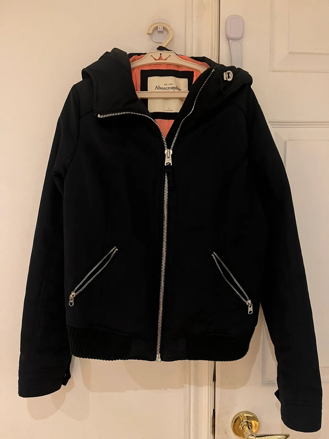 Abercrombie & Fitch Black Jacket image indicator(5)