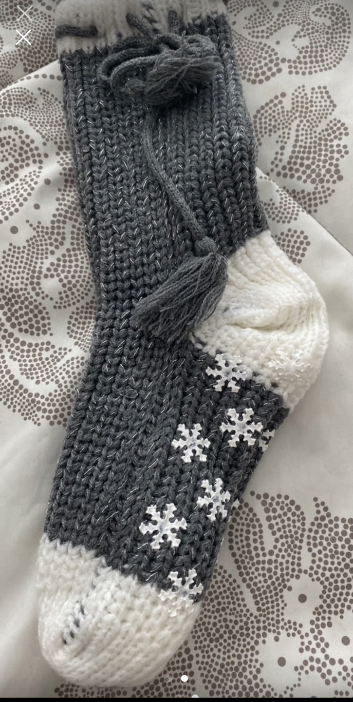 Grey and White Knitted Slipper Socks with Tassel - photo 2